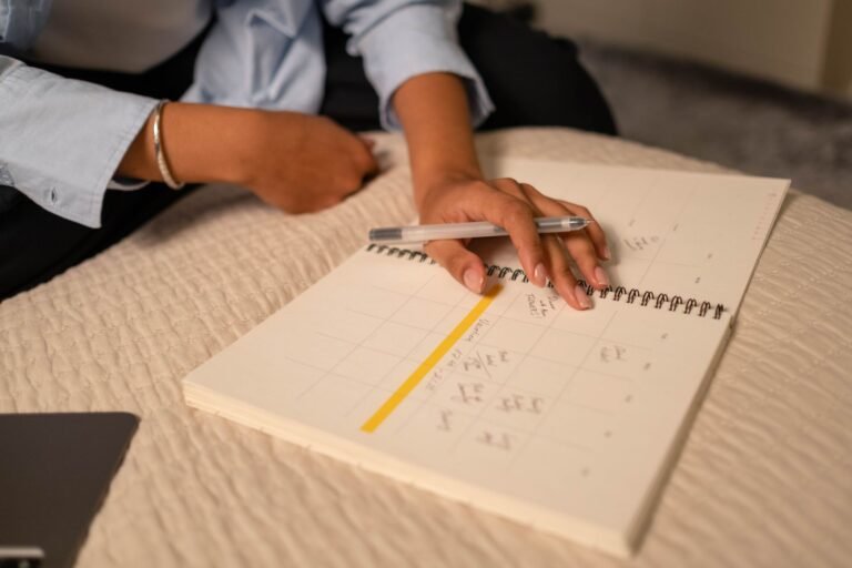how to create a daily routine that actually sticks