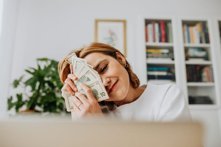 abundance mindset vs scarcity mindset in personal finance